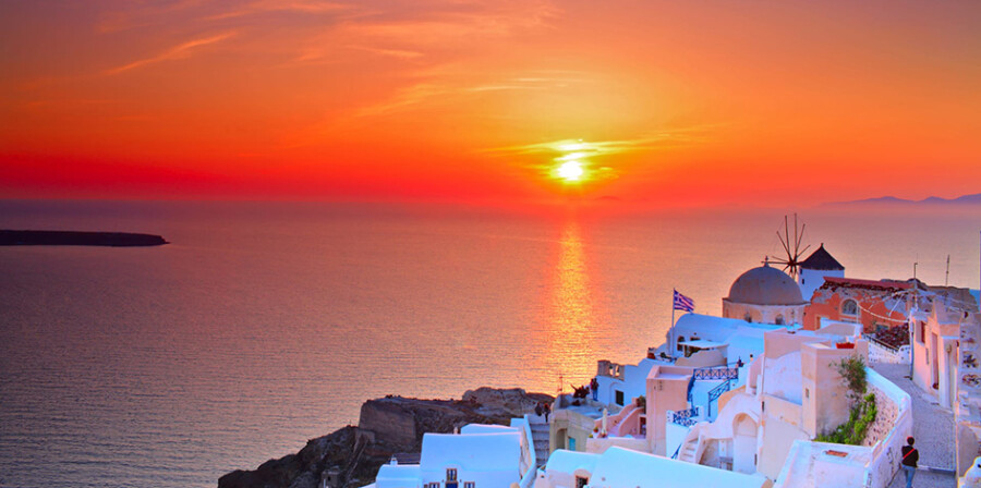 Santorini Sunset Dinner Cruise: What to Expect!